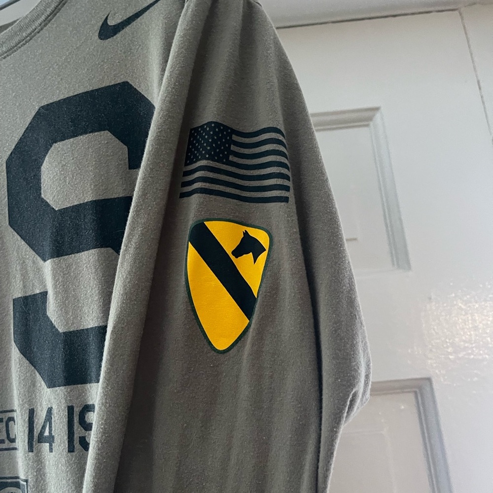 Nike Army Black Knights long sleeve T